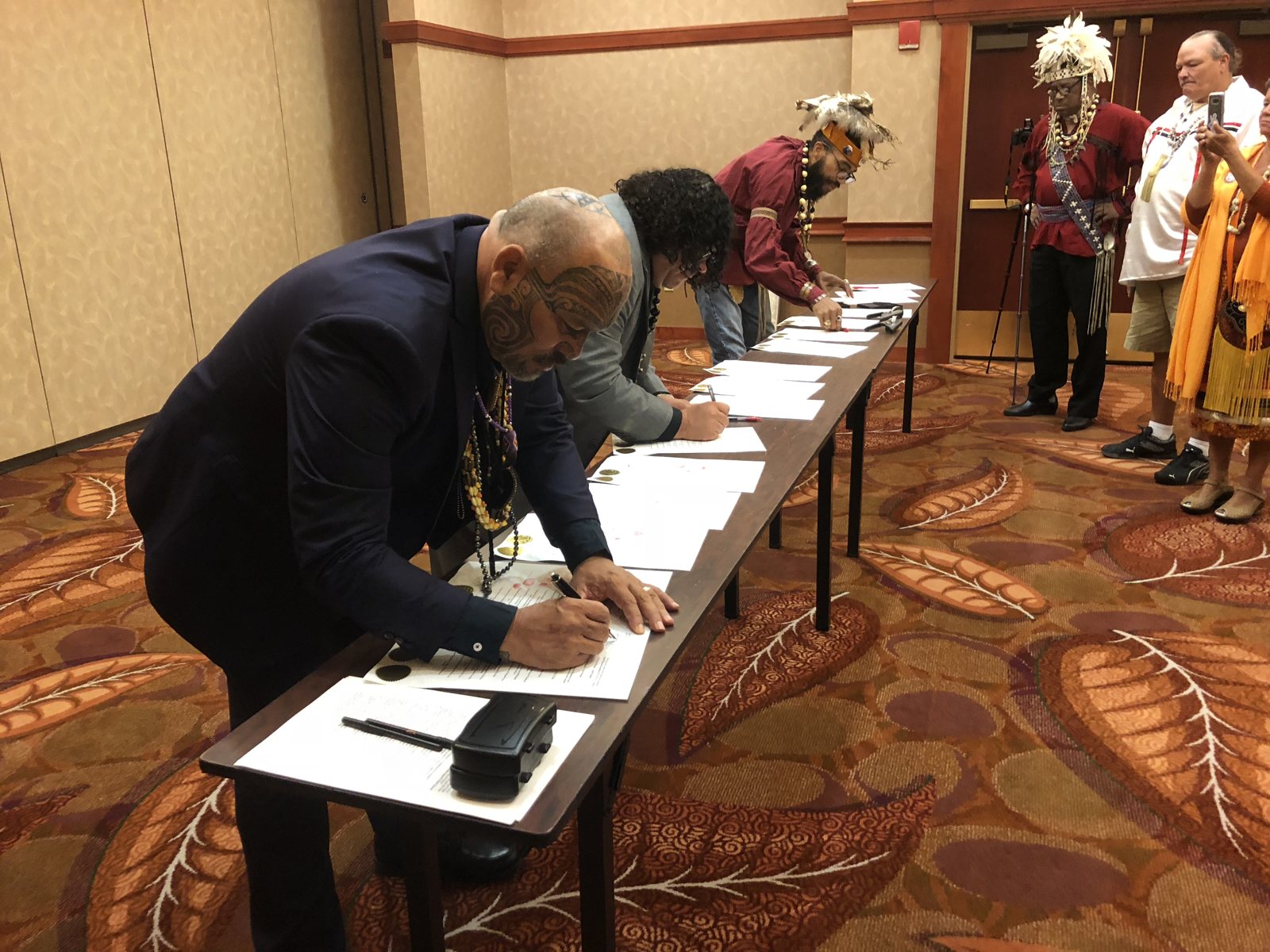 Signing, Niagara Falls, New York, 27 July 2018
